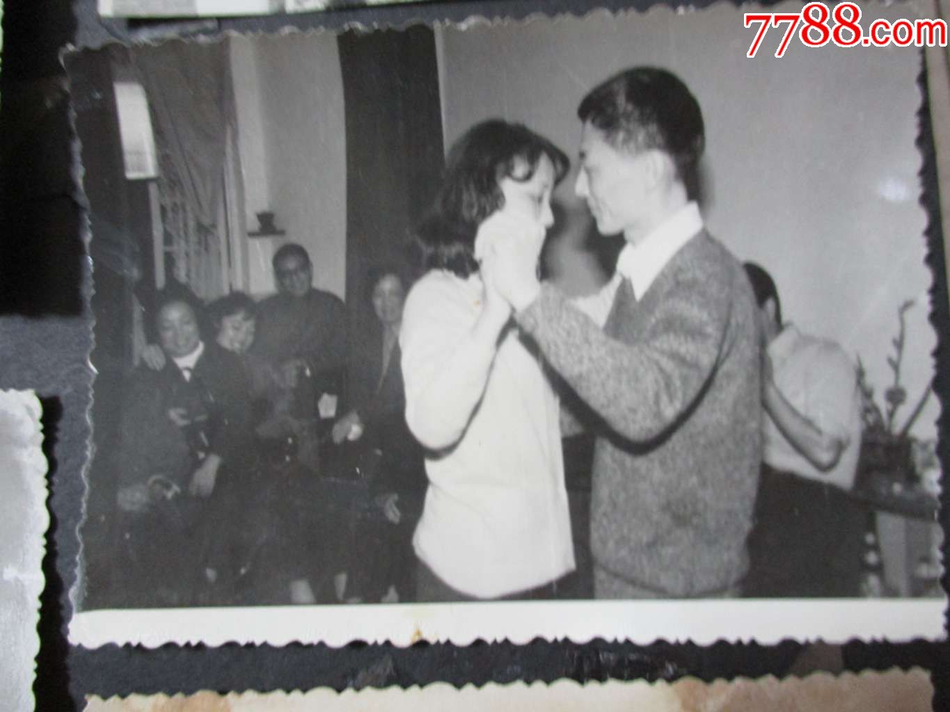 80年代家庭生活照(老照片约204张,底片约12张,30*23)