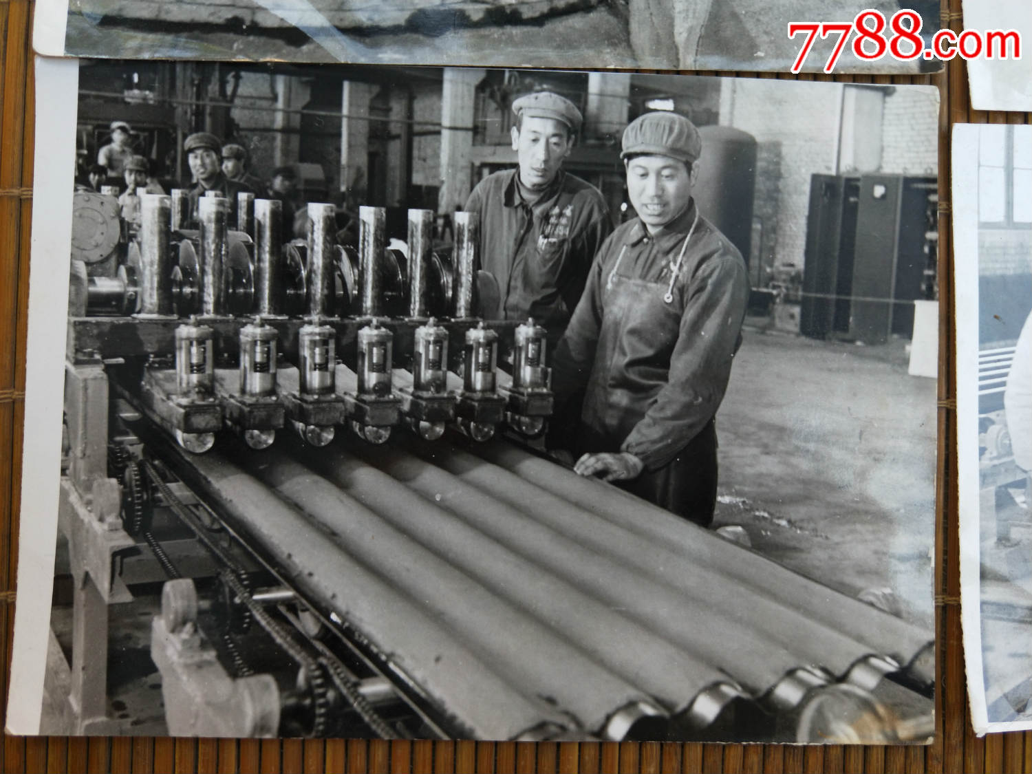 照片1069,新疆兵团劳改犯人劳动照片8张合售