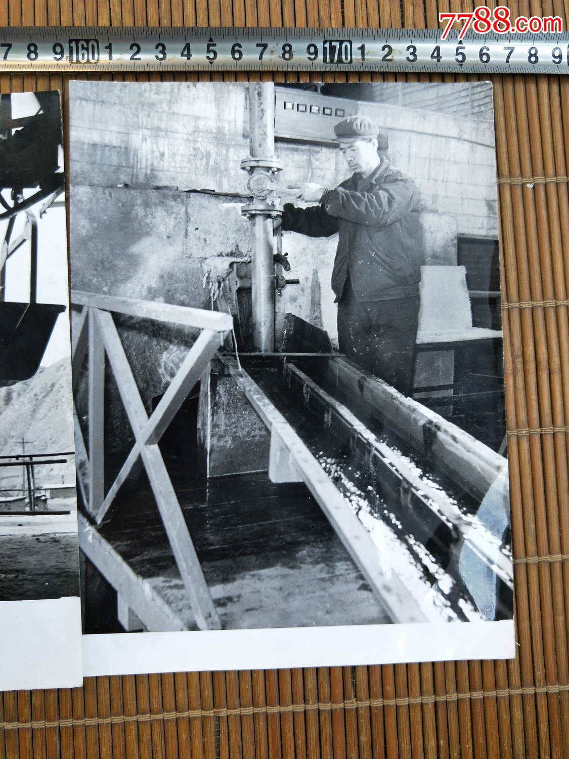 照片1069,新疆兵团劳改犯人劳动照片8张合售