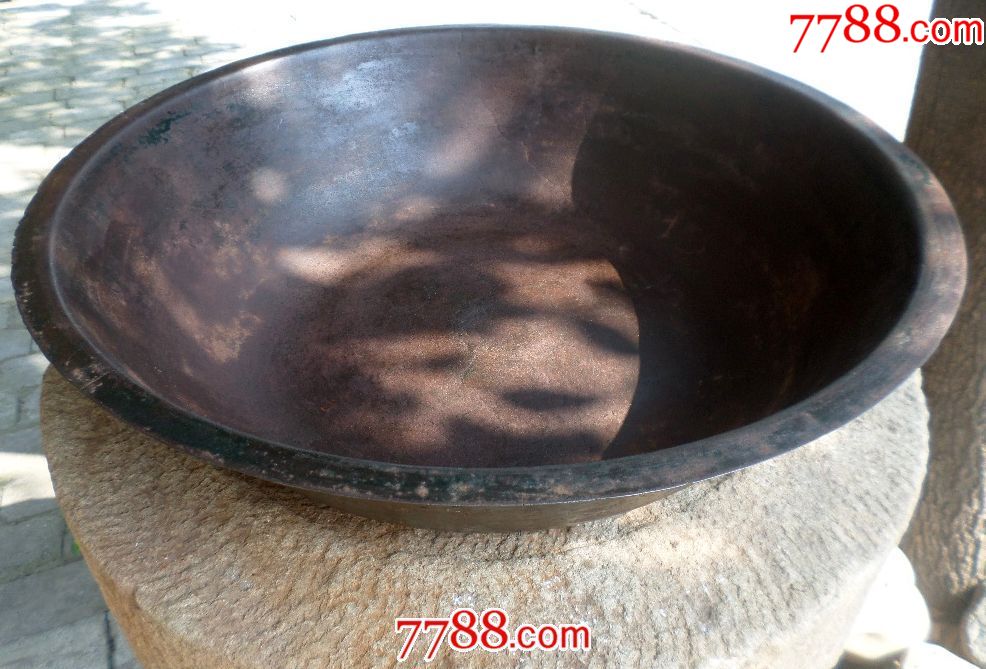 古董文玩民俗老旧杂项物件铁铜器皿盛具收藏品类70年代铸造大铁盆