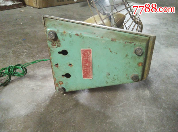风神s30水箱风扇电阻_将一小型的电风扇与一保护电阻_华普海域13风扇电阻