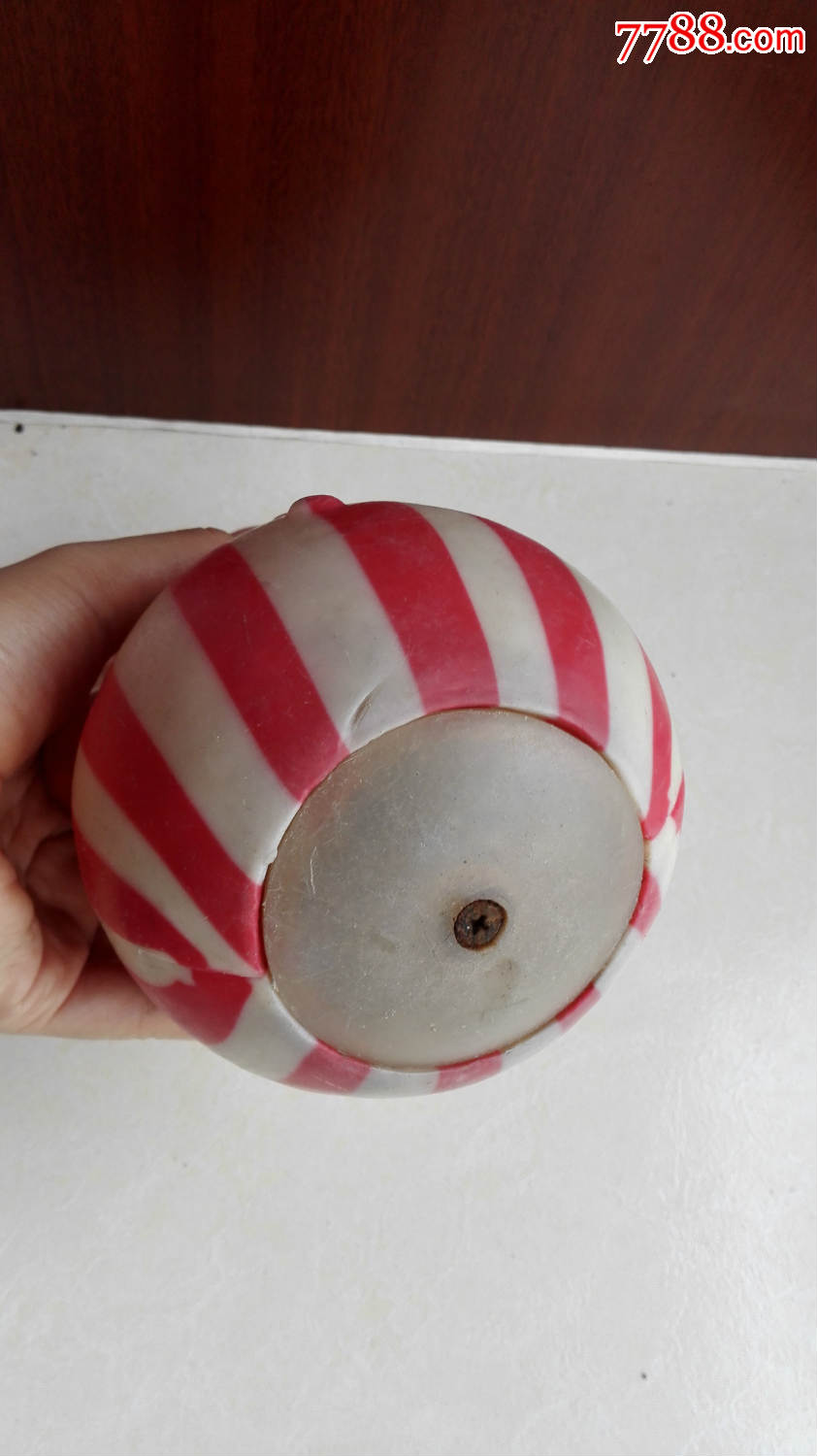 怀旧经典收藏七八十年代红白条娃娃脸响铃不倒翁玩具