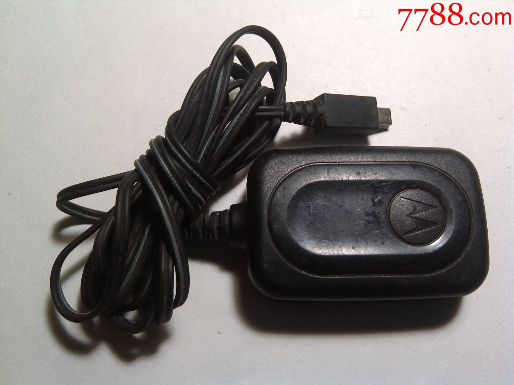 摩托罗拉充电器