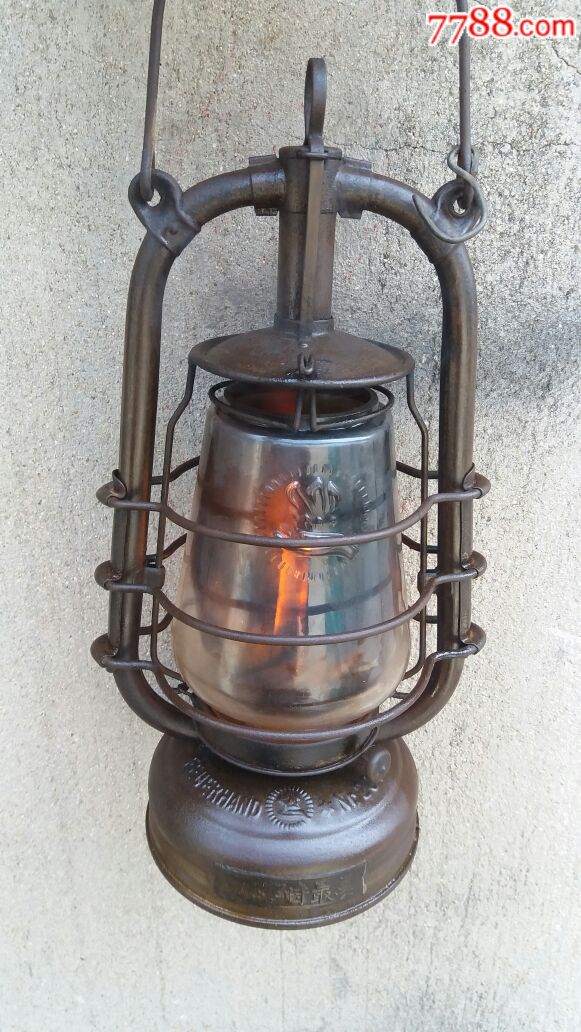 清末民初德国进口美最时洋油灯,一流品相.抗战军民共用.外表油灰包浆