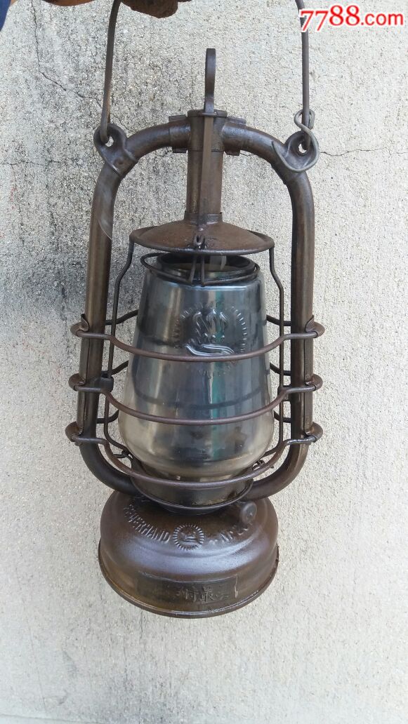 清末民初德国进口美最时洋油灯,一流品相.抗战军民共用.外表油灰包浆