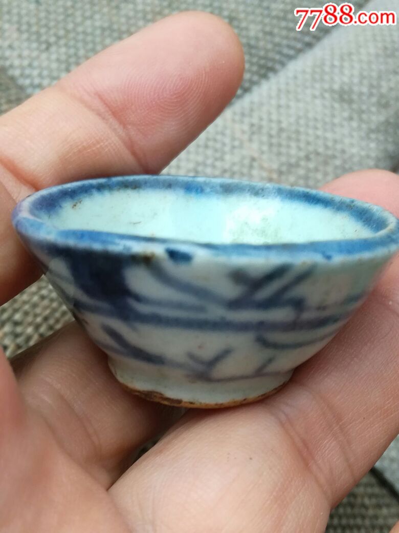 明代青花小酒杯_青花瓷_图片鉴赏_收藏价值_7788青花瓷收藏