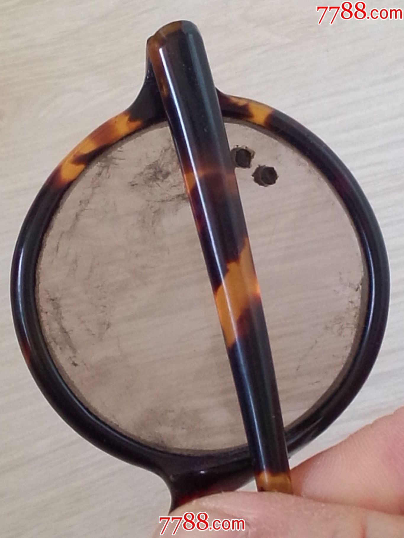 明清时期老玳*框水晶石眼镜一副