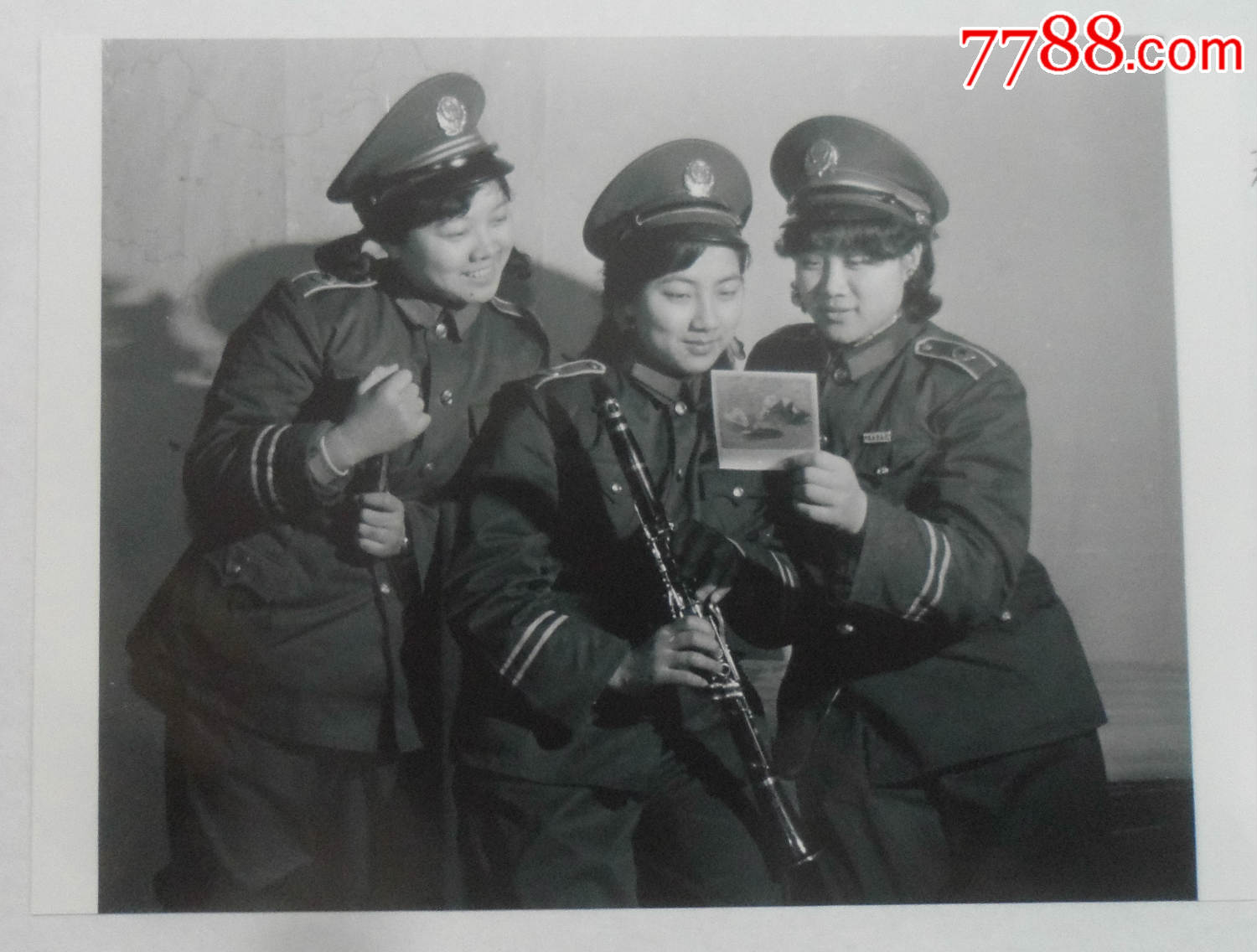 文革后中国刑警学院刑侦系第一批女毕业生