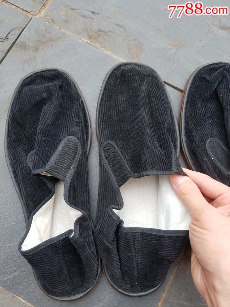 求购38码的红塑料底黑条绒布鞋北京红片懒棕底灯芯绒懒汉鞋