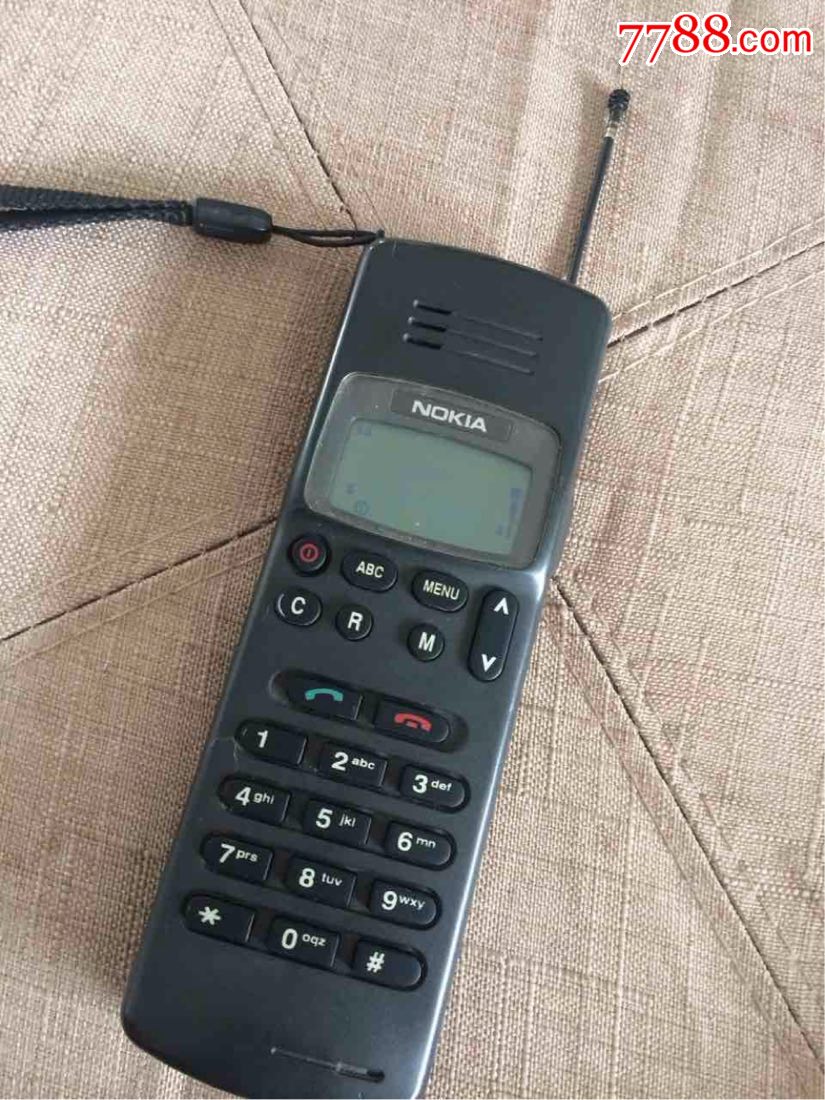 诺基亚大哥大121