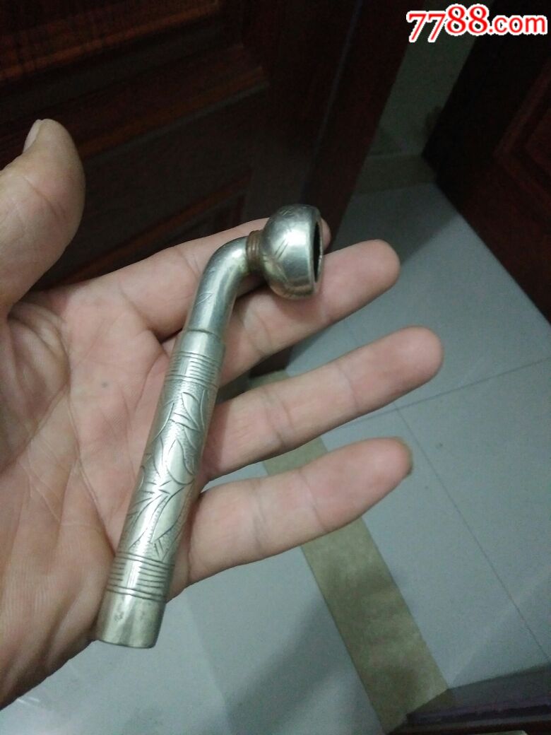 精美刻花白铜烟袋锅