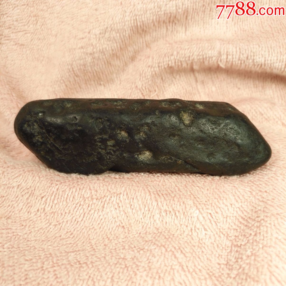 a93东海黑石陨石250克1243厘米