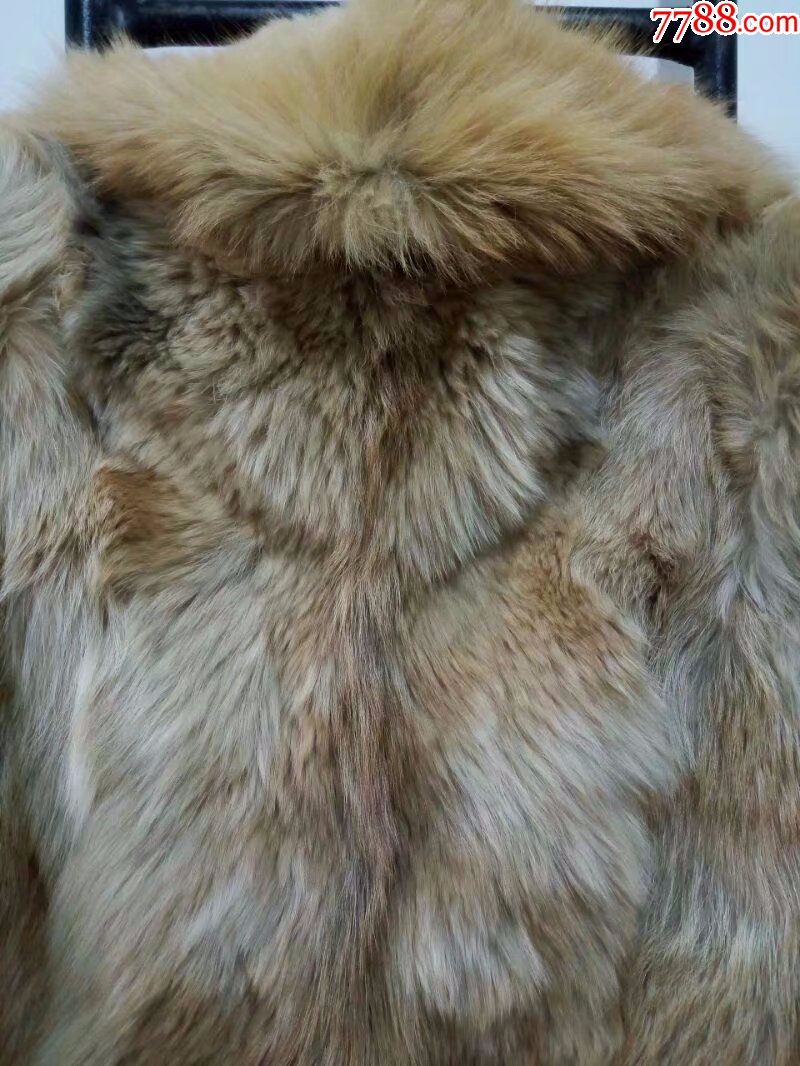 老式狐狸毛皮大衣,老衣服