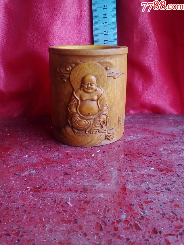 竹雕笔筒,保证纯手工雕刻的弥勒佛雕像摆件,带作者落款,非机雕