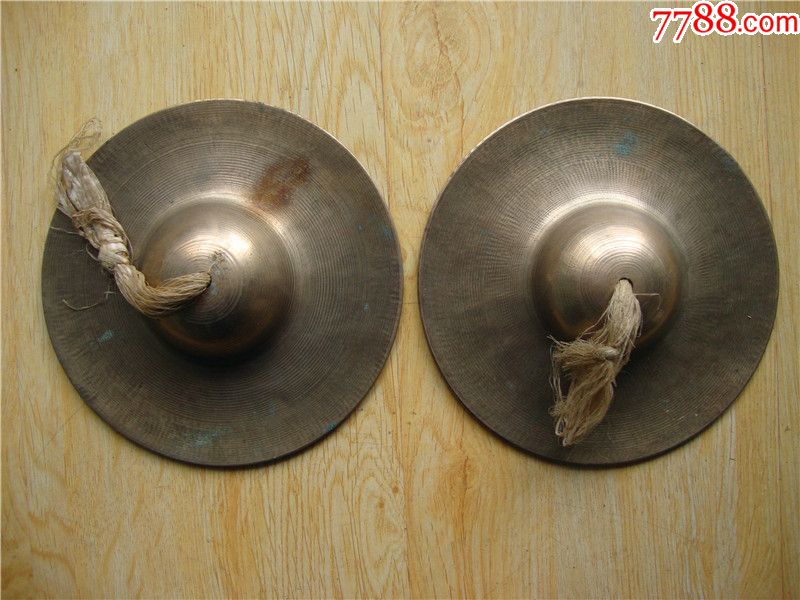 大号完整厚重老包浆清末民国白铜制铜咣咣铜擦铜拔老乐器道家法器