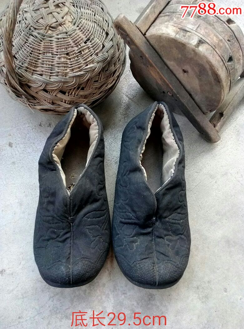 旧时老布鞋.