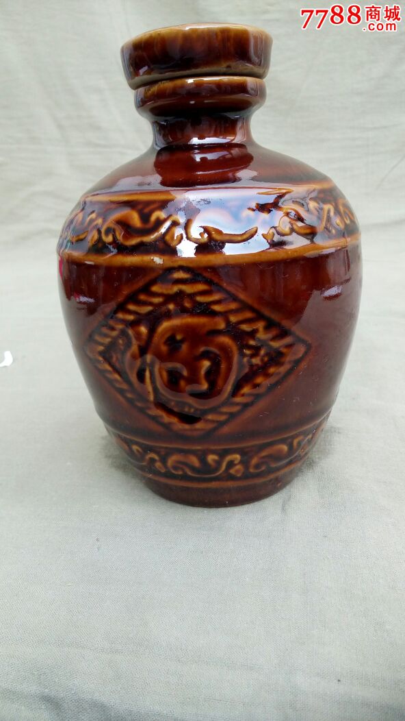 大酒￥29910品99老虎造型大酒瓶￥6910品99"百年双轮"大酒瓶￥498