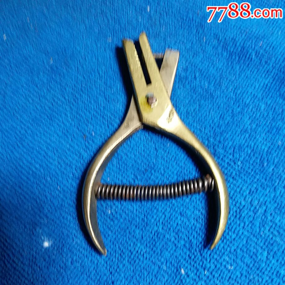 售票员使用的检票钳