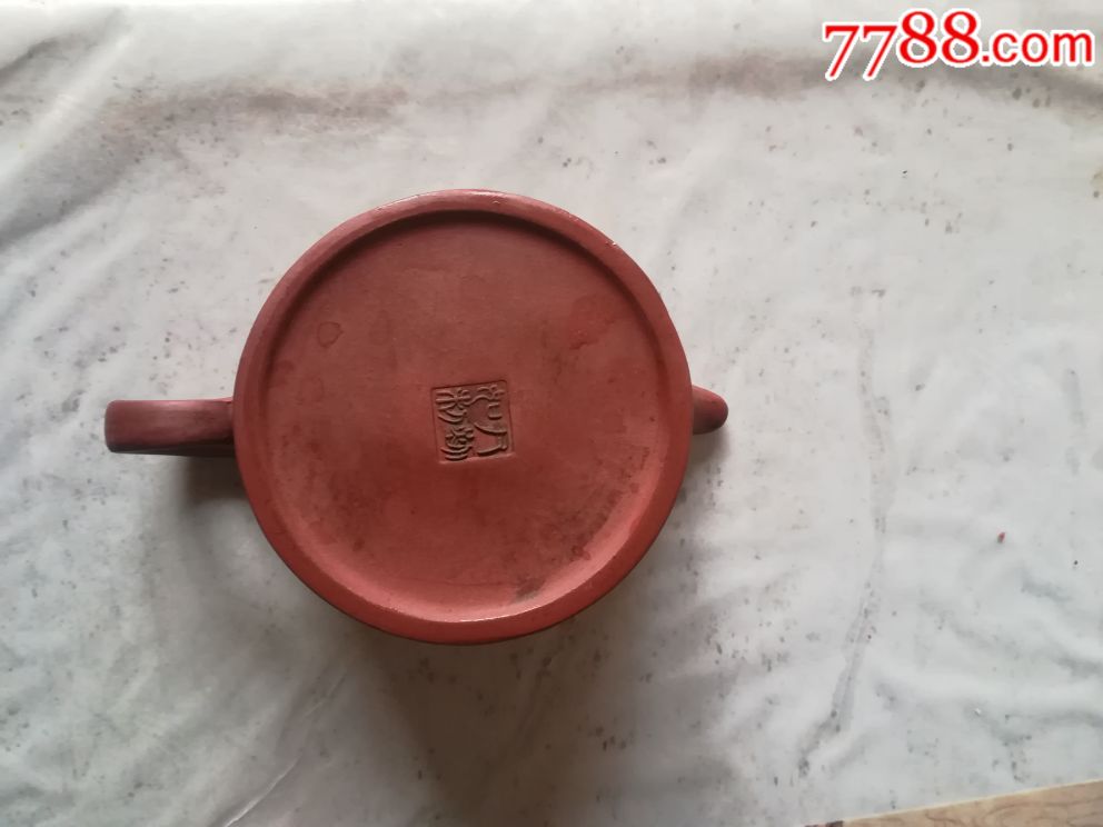 紫砂名家尹勤如款紫砂壶金蟾吐钱