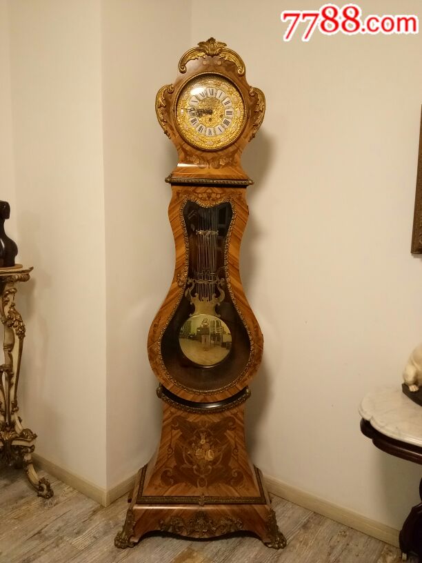 法国老式落地钟
