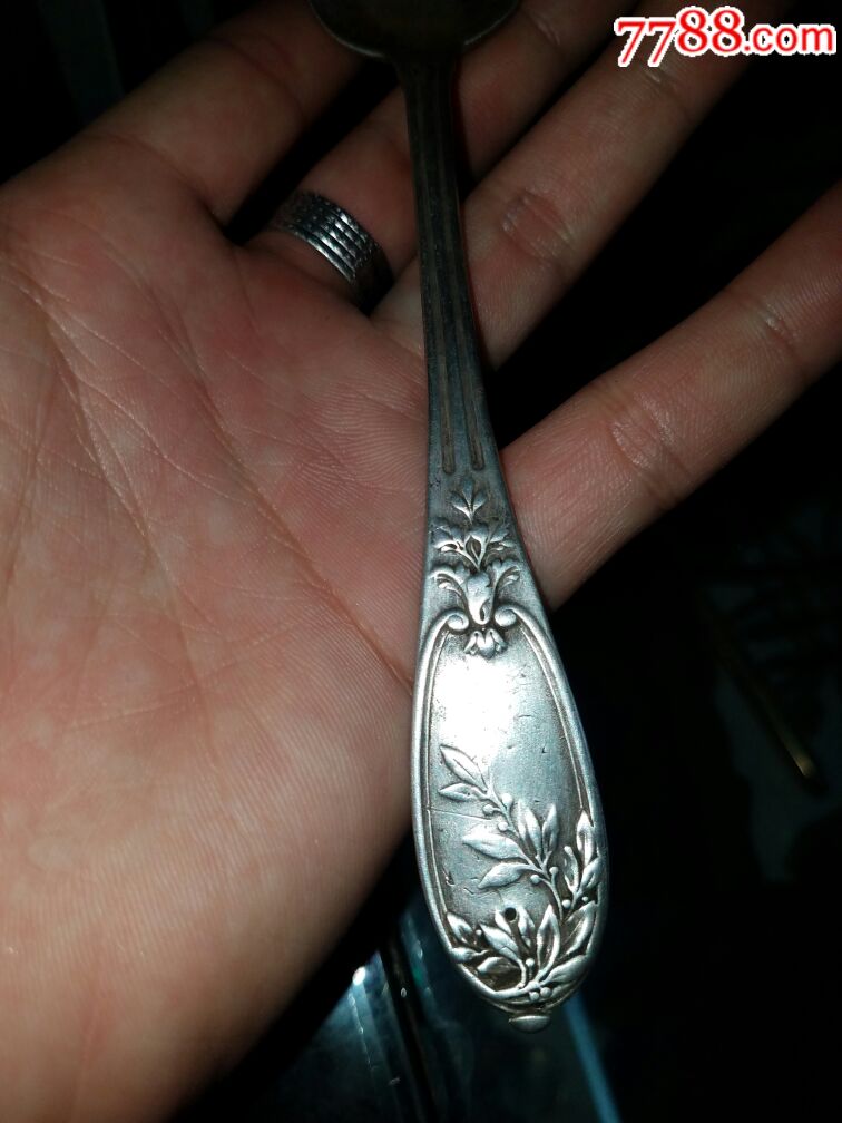 正宗民国外国纯银银勺子一把,45克,带两个戳
