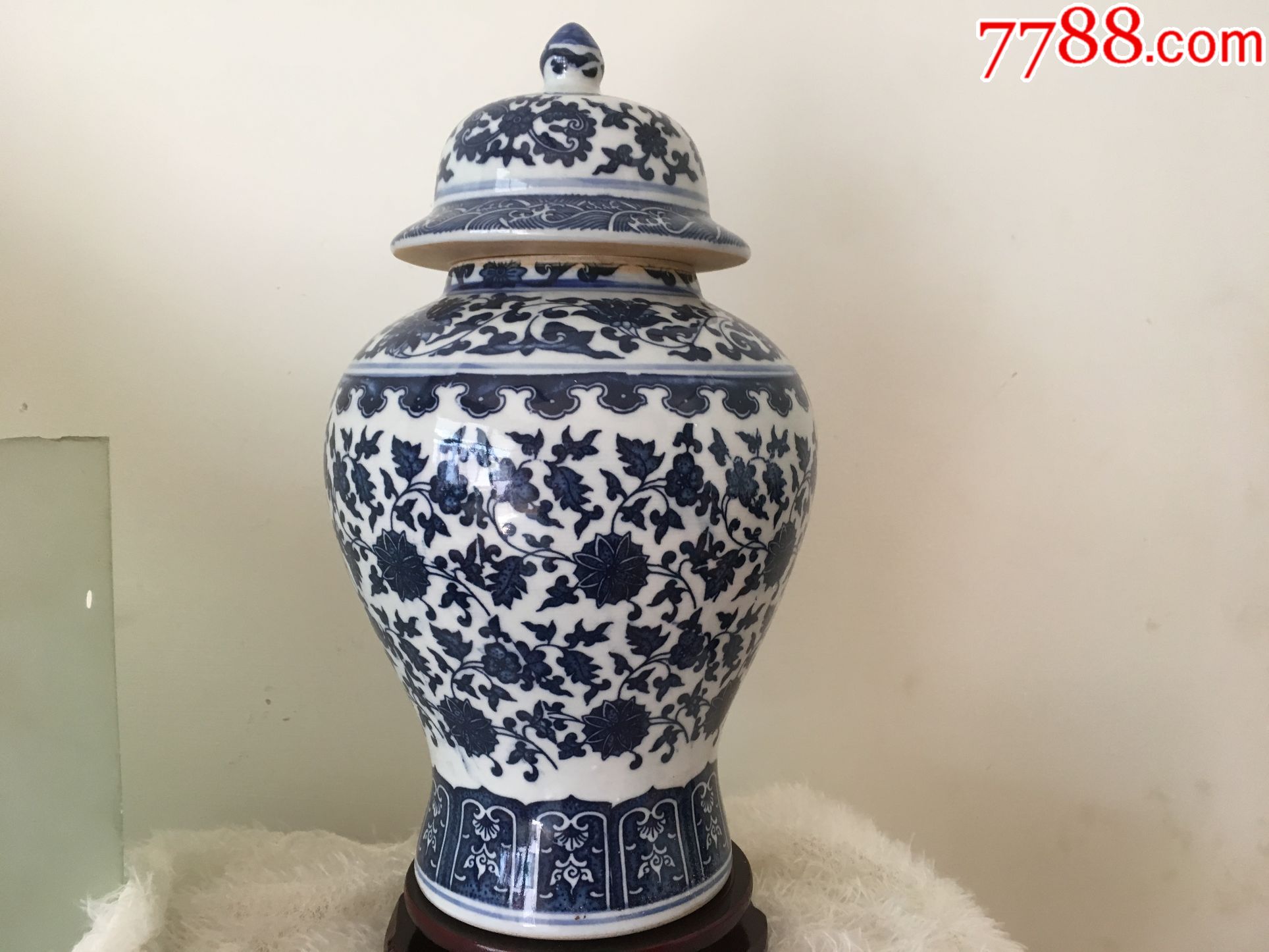 创汇期间景德镇青花花卉将军罐全品