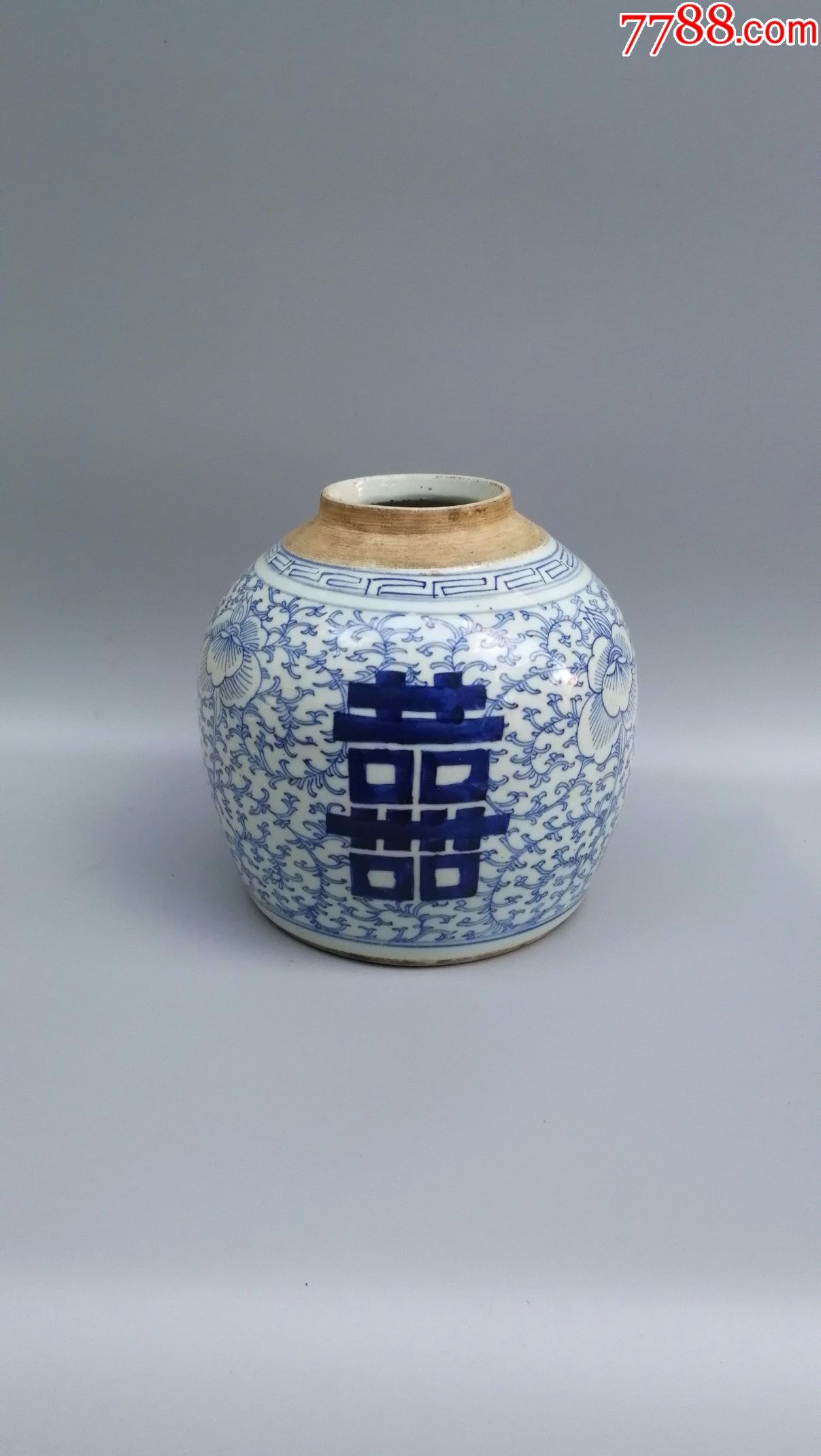 清青花双喜罐