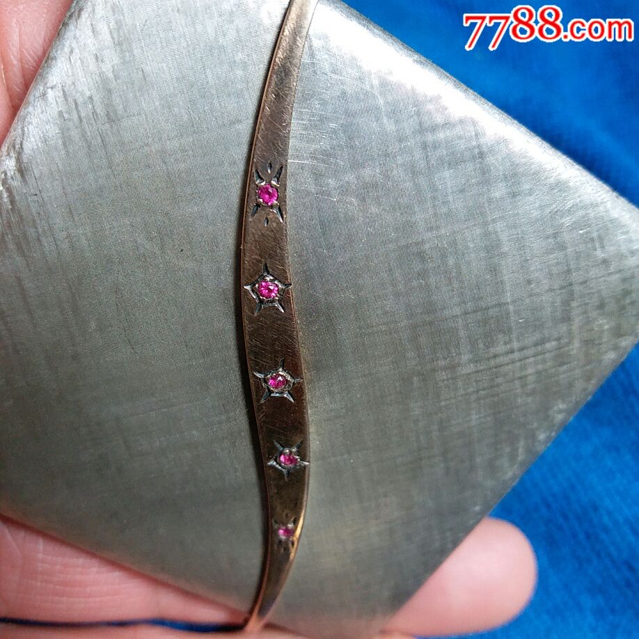 意大利產(chǎn)純銀粉盒，開關(guān)是玫瑰金鑲嵌紅寶石_價(jià)格2800元【趣寶齋】_第2張_7788收藏__收藏?zé)峋€