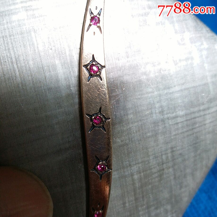 意大利產(chǎn)純銀粉盒，開關(guān)是玫瑰金鑲嵌紅寶石_價(jià)格2800元【趣寶齋】_第3張_7788收藏__收藏?zé)峋€