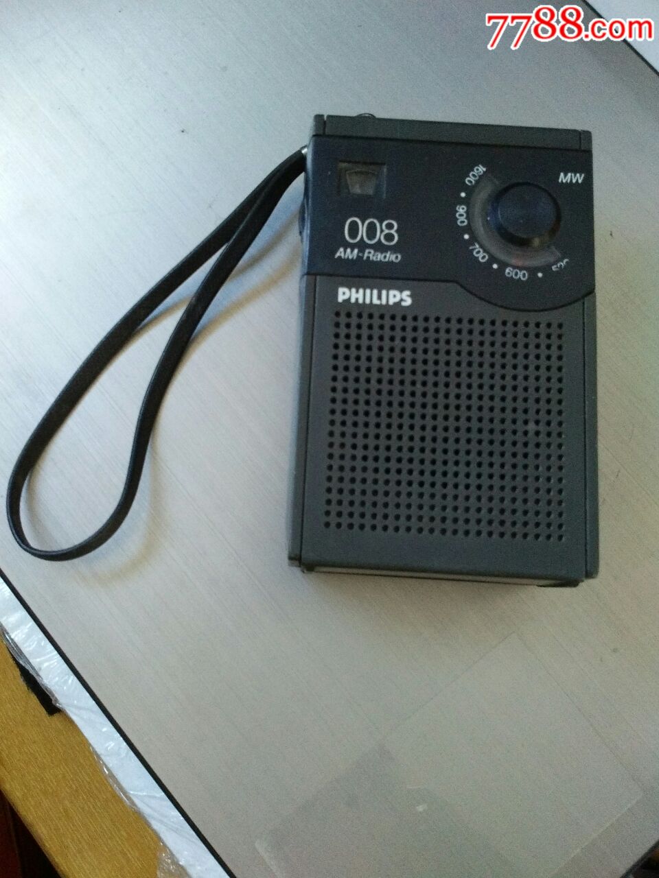 飞利浦小收音机