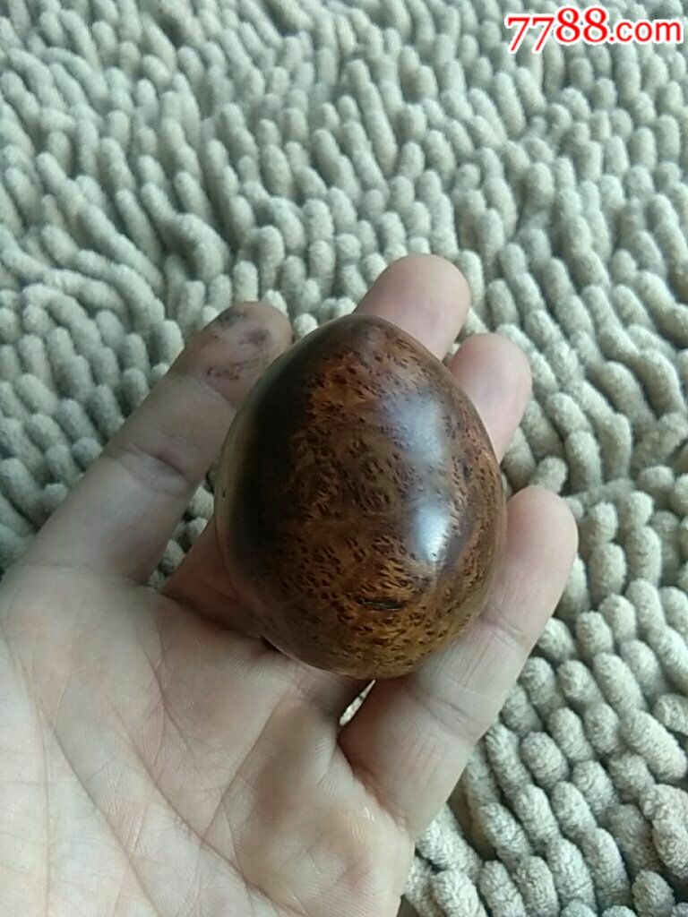 麻梨疙瘩随行型手把件天眼