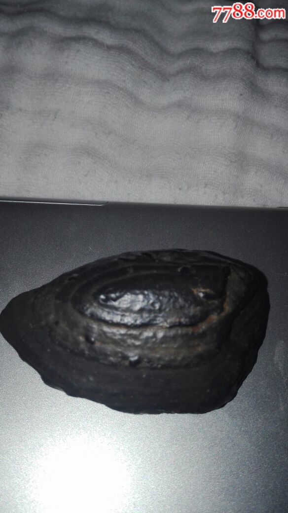 天然的玛瑙陨石