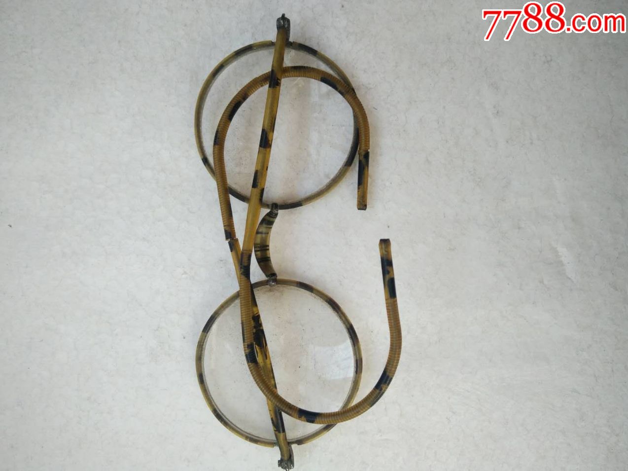 民国时期的弯腿轻度老花镜赛璐璐老眼镜古玩民俗收藏