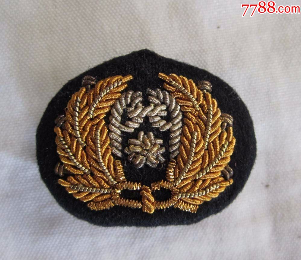 二战日本帽徽图片