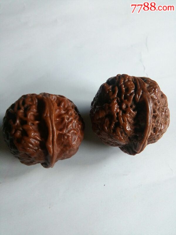 云南漾濞铁核桃一对