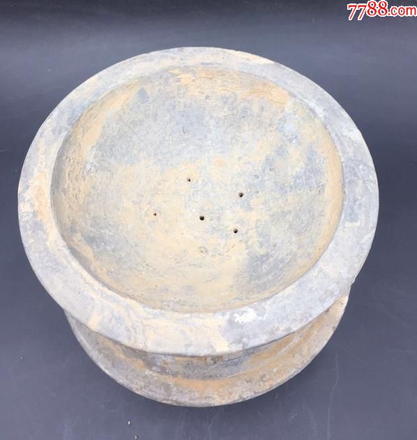 汉代带虎头灰陶陶甑一个