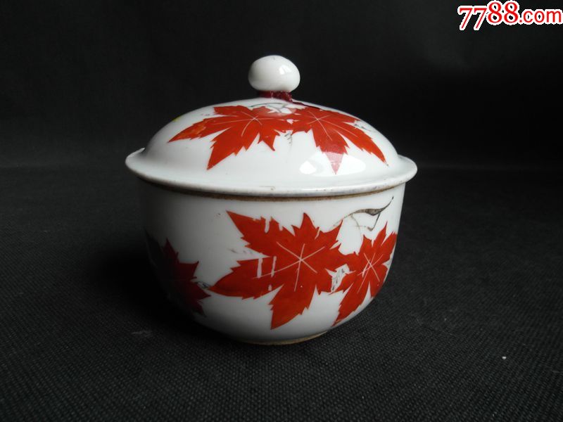 民国袁生盛作红枫叶粉盒