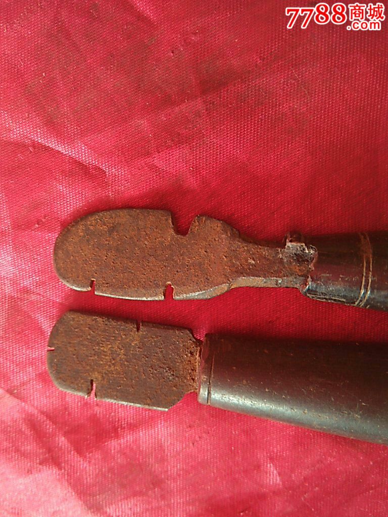 清末民国牛角把铁工具两件