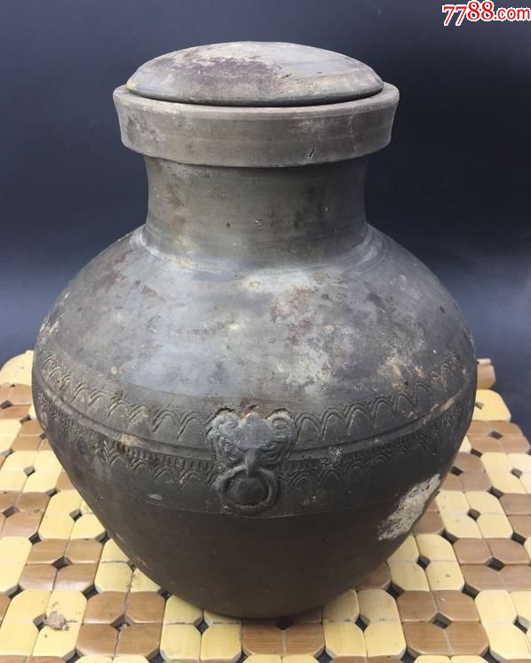 汉代时期灰陶虎头瓶2