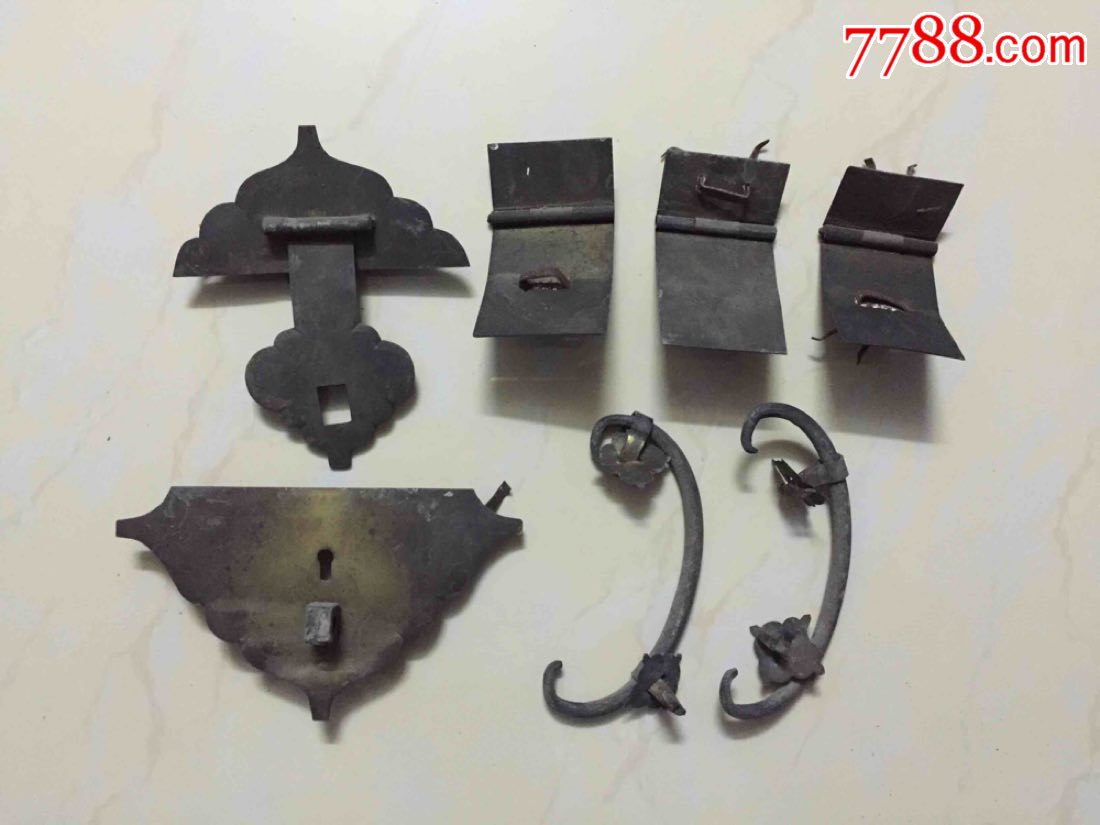 老箱子铜件一套