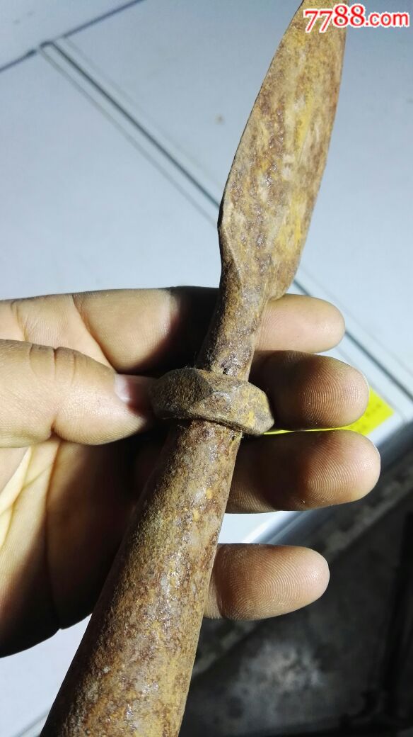带八宝疙瘩枪头