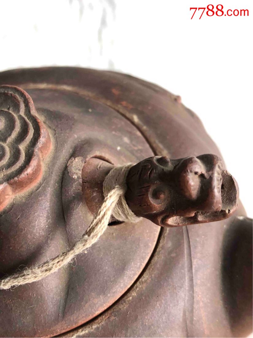 文革紫砂壶/鱼化龙紫砂壶,潘珍仙款