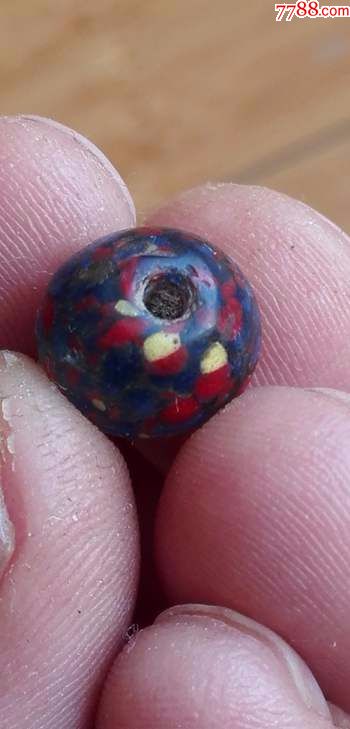 清代点彩琉璃珠直径11孔距11