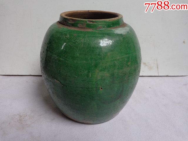 清代绿釉陶罐