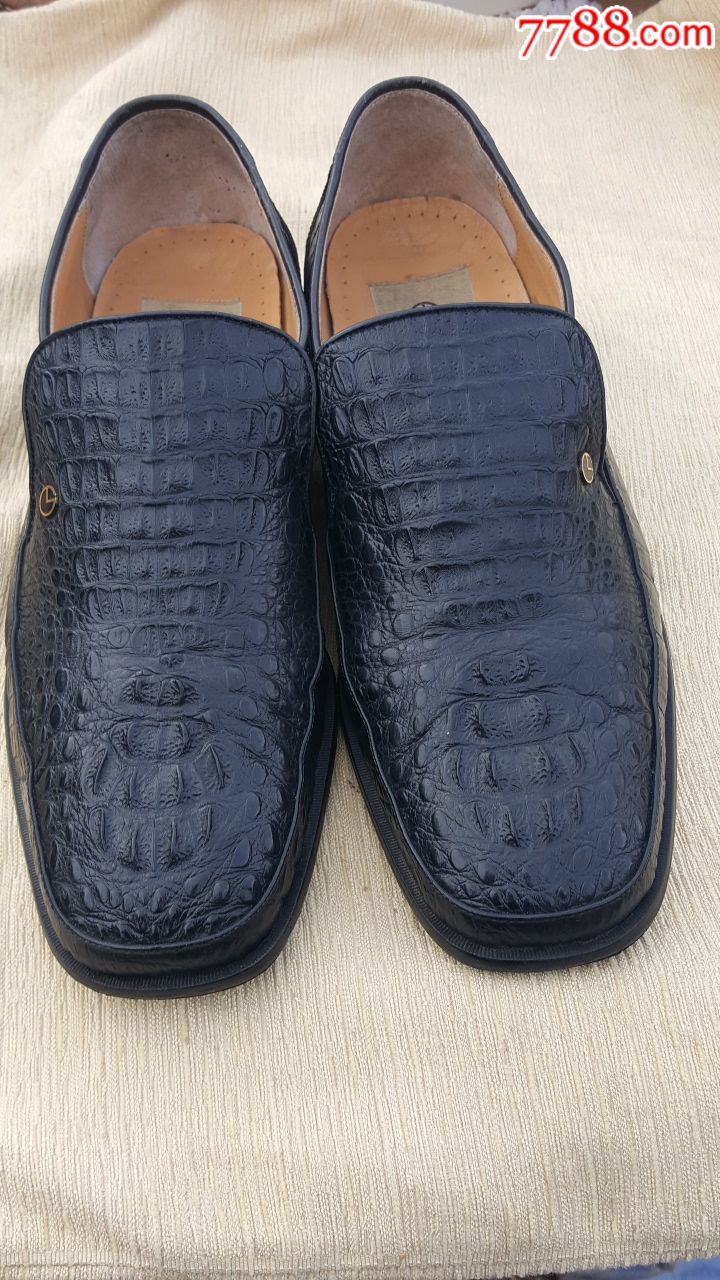 香港进口金利来鳄鱼皮皮鞋,43码