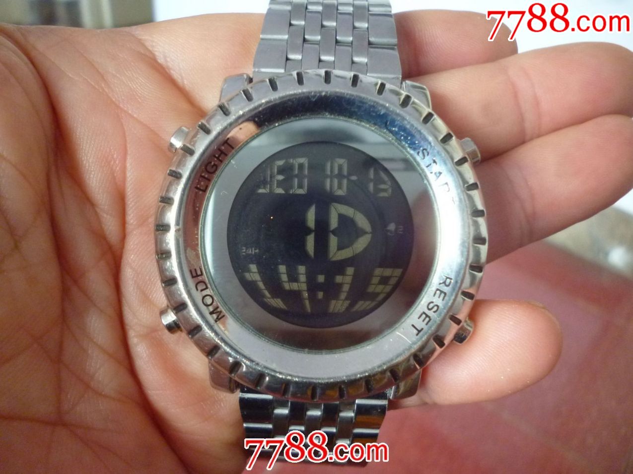 美国制造数显全盘红色夜光【rubicon】-【卢比肯】男士腕表一块!