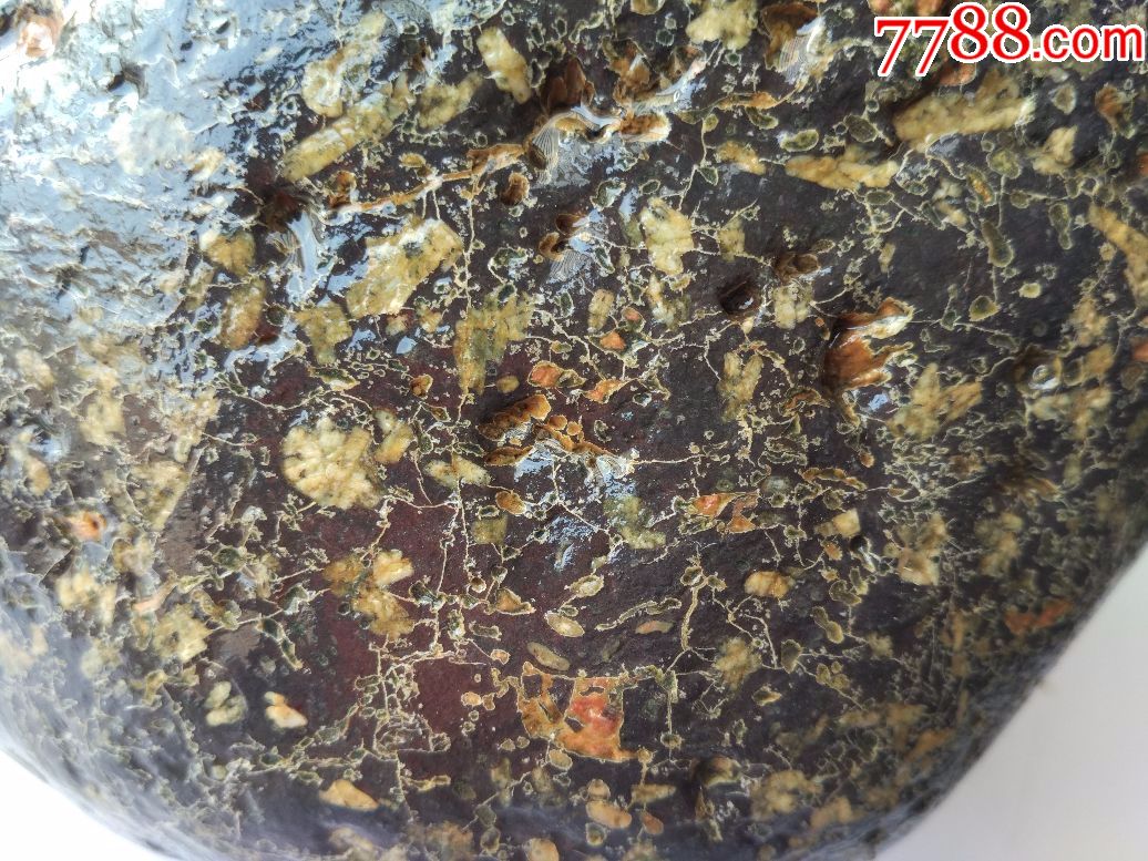 洛阳精品梅花玉原石2石型完整重达56斤银线玉坑缠丝网纹细看最美