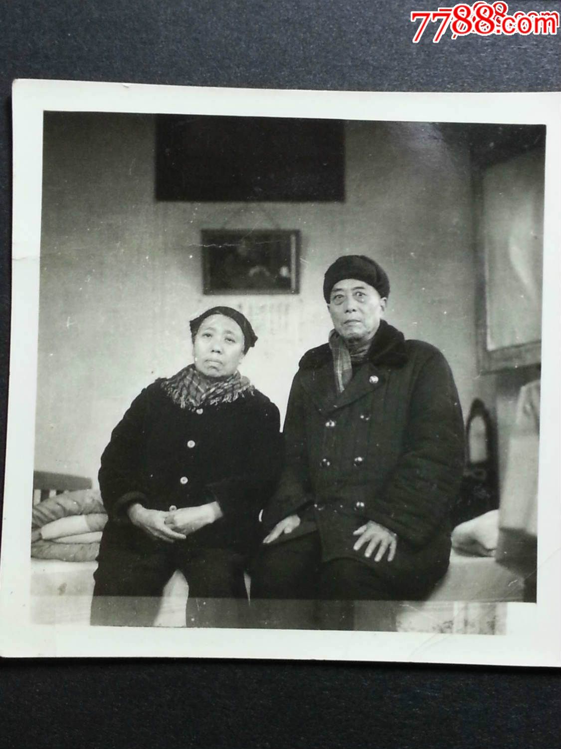 n文革时期老照片夫妻生活照尺寸60x60公分