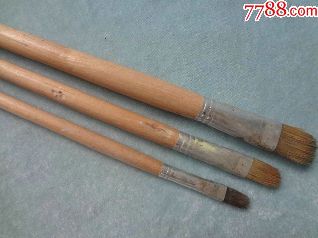 xb-大中小扁头老毛笔或排笔3支合出,品相良好