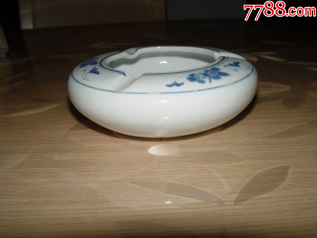 中国醴陵青花老烟灰缸